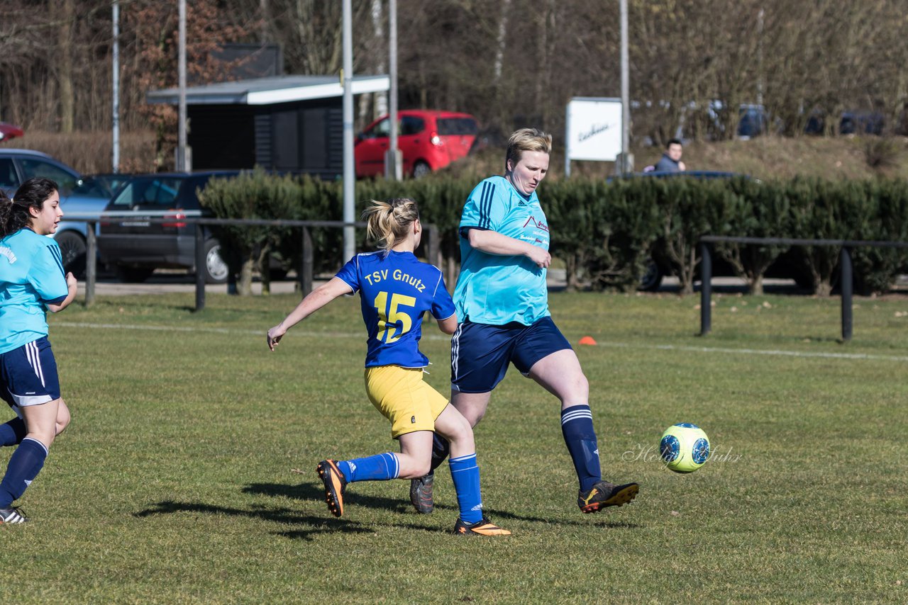 Bild 107 - Frauen TV Trappenkamp - TSV Gnutz : Ergebnis: 0:5